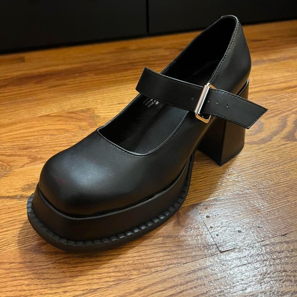 Elegant Black Chunky Heel Mary Jane Shoes - Picture 4 of 6